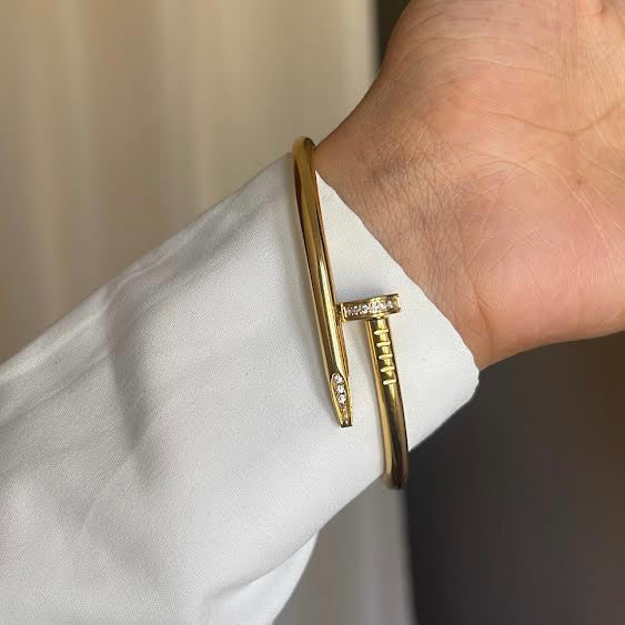Nail | gold plated bracelet - Ladywithcraft
