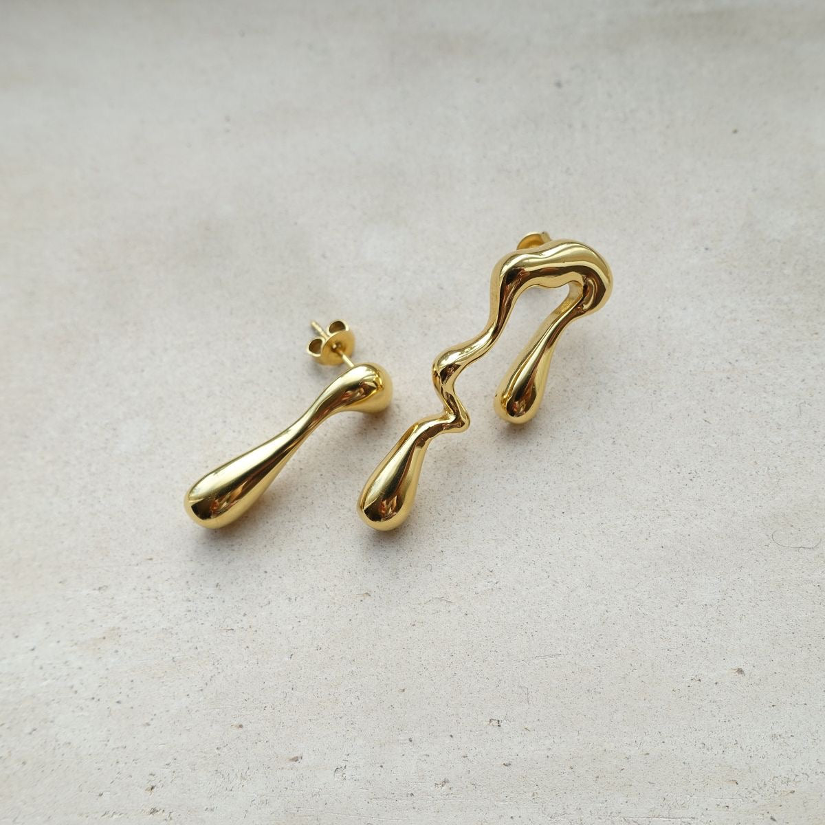 Wanda | 18k gold plated earrings. - Ladywithcraft