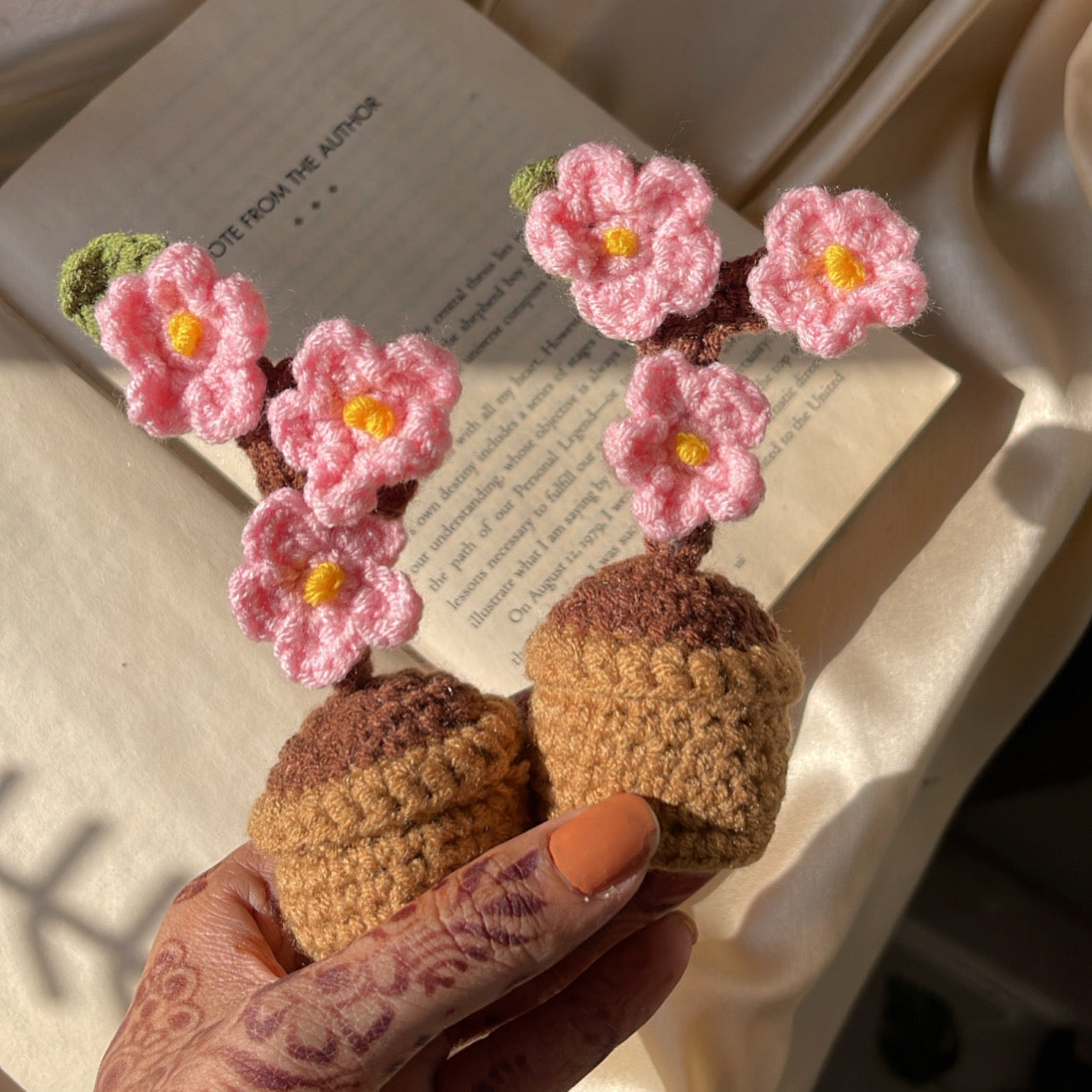Crochet flower mini pots - Crochet flowers - Ladywithcraft
