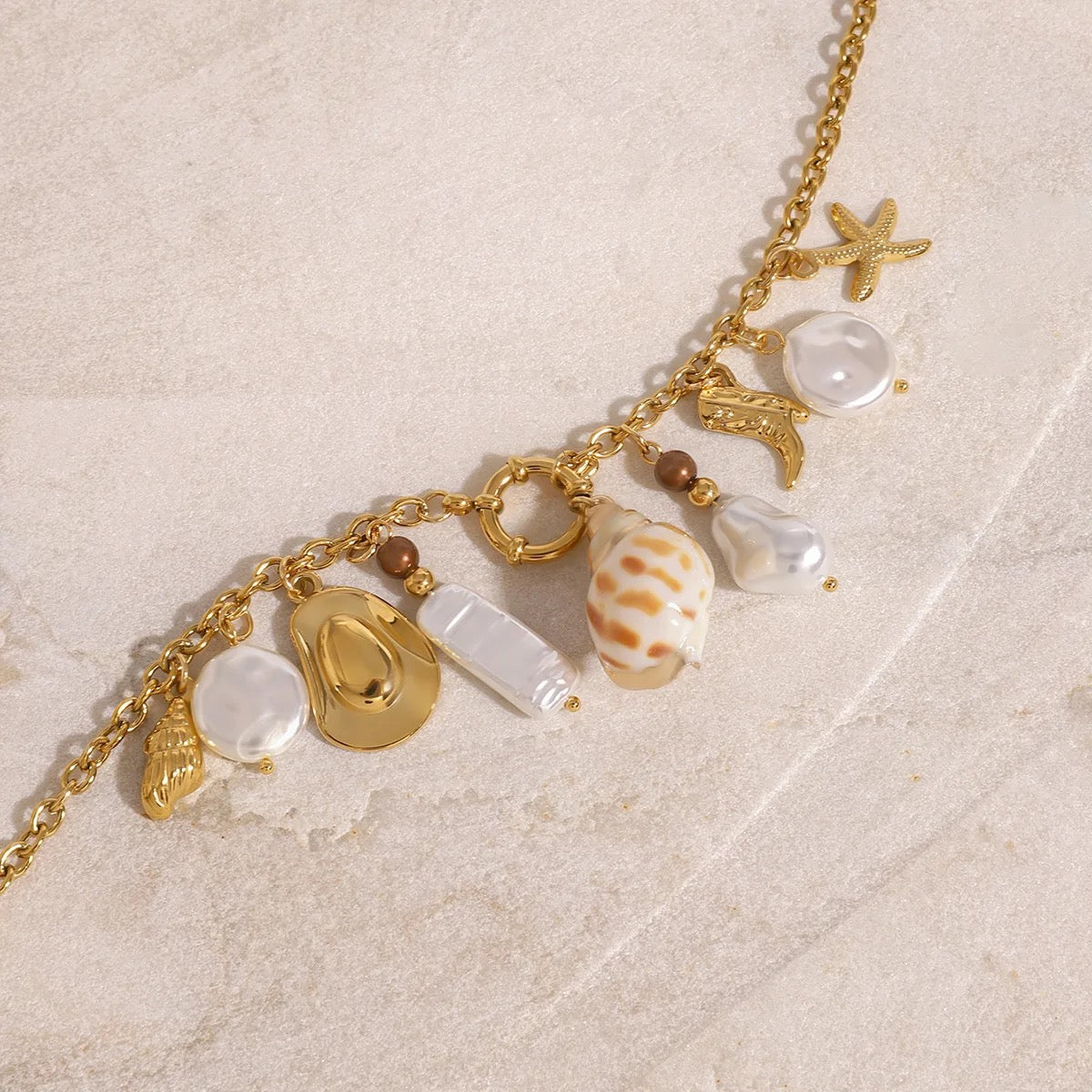 Shell charm necklace