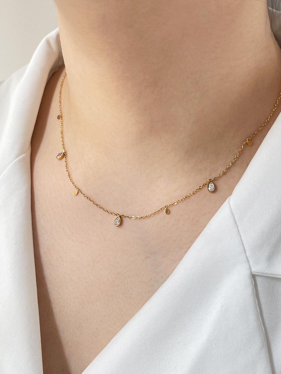 Reyna | 18k gold plated necklace - Ladywithcraft