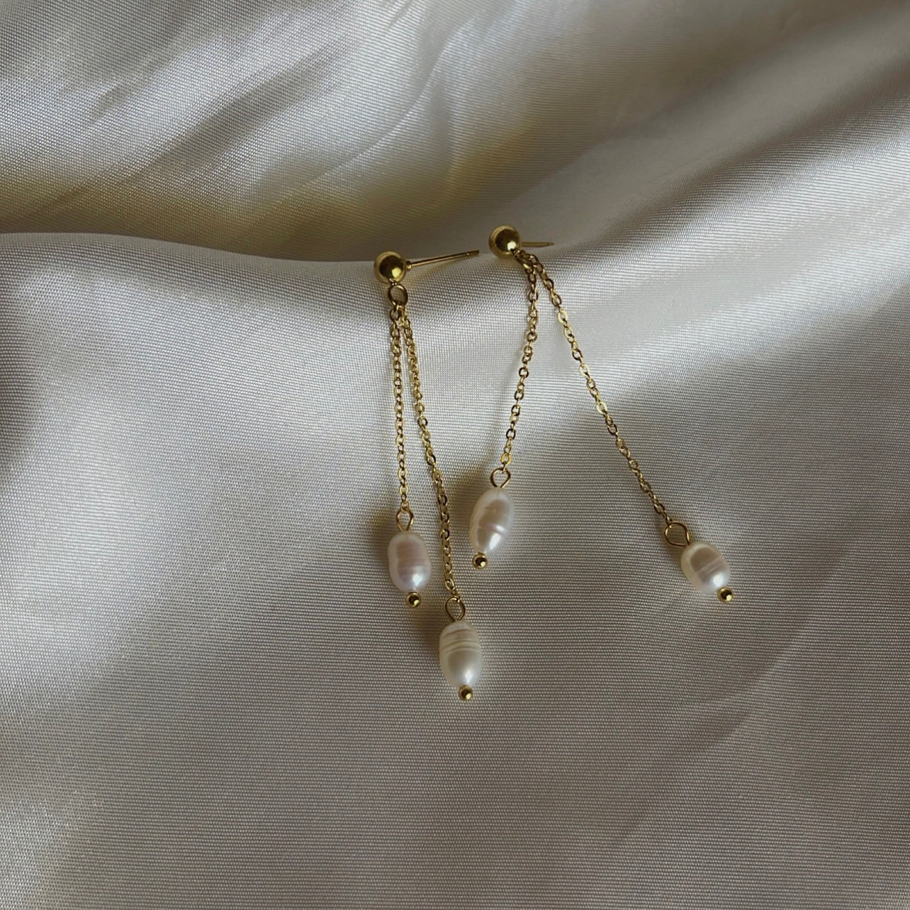 Grace | pearl earrings - Ladywithcraft