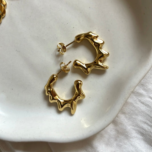 Wilia | 18k gold plated earring - Ladywithcraft