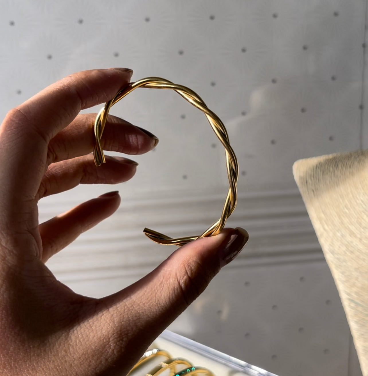 Willow cuff | 18k gold plated - Ladywithcraft