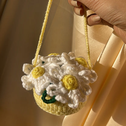 Daisy mini car hanging basket - Crochet flowers - Ladywithcraft